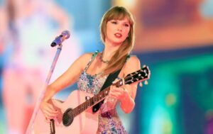 Taylor Swift measurements, net worth, nickname, height, weight ,age 2025